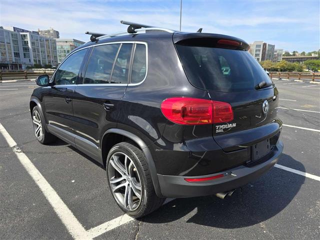 $9950 : 2017 VOLKSWAGEN TIGUAN image 8