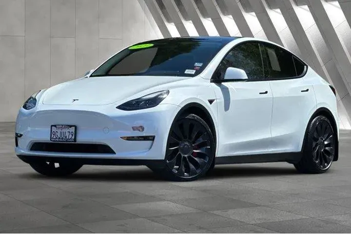 $35900 : Tesla Model Y 2023 AWD Perfo image 2