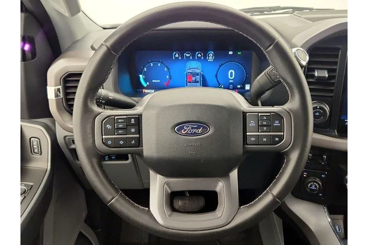 $39998 : Ford F-150 2024 4x4 XLT 4dr image 10