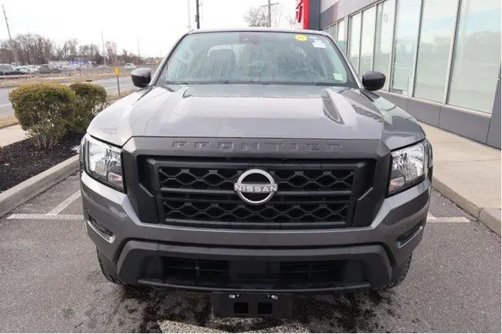 $28274 : Nissan Frontier 2024 4x4 S 4 image 4