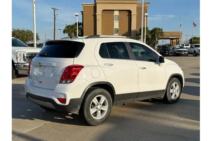 $13731 : Chevrolet Trax 2020 LT 4dr C image 5