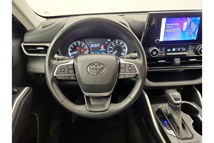 $34998 : Toyota Highlander 2023 AWD L image 10