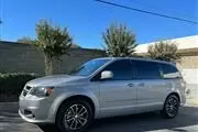 Grand Caravan 2017 --- Minivan en Los Angeles