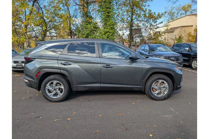 $23744 : Hyundai TUCSON 2023 AWD SEL image 2