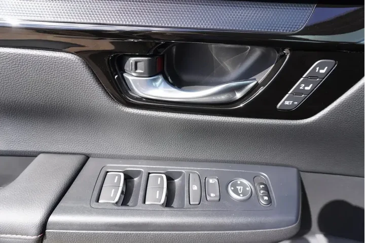 $39988 : Honda CR-V Hybrid 2025 AWD S image 9