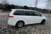 $7500 : 2011 Sienna Limited 7-Passeng thumbnail