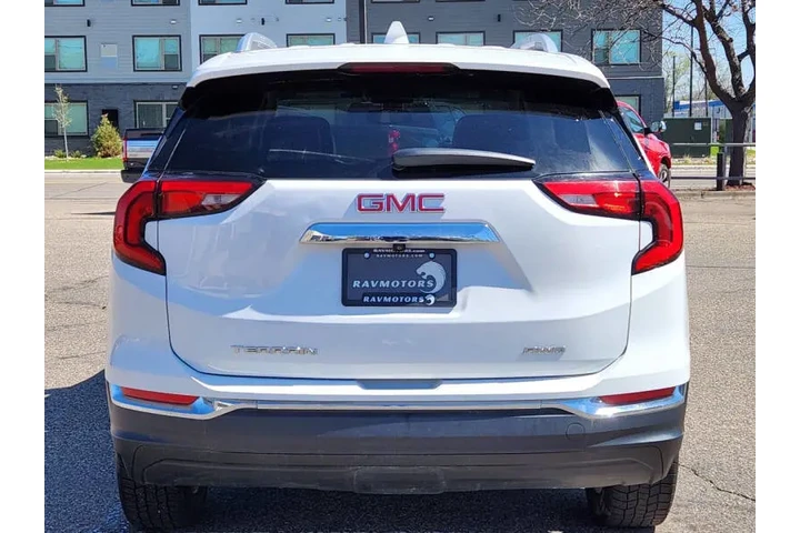 $18975 : 2020 GMC Terrain SLT image 10