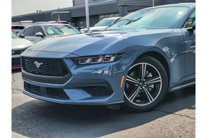 $36878 : Ford Mustang 2024 EcoBoost P image 2