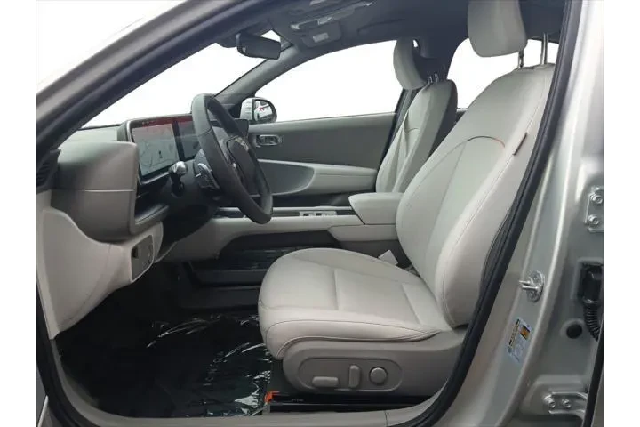 $27744 : Hyundai IONIQ 6 2025 SEL 4dr image 9