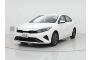 $19998 : Kia Forte 2024 LXS 4dr Sedan thumbnail