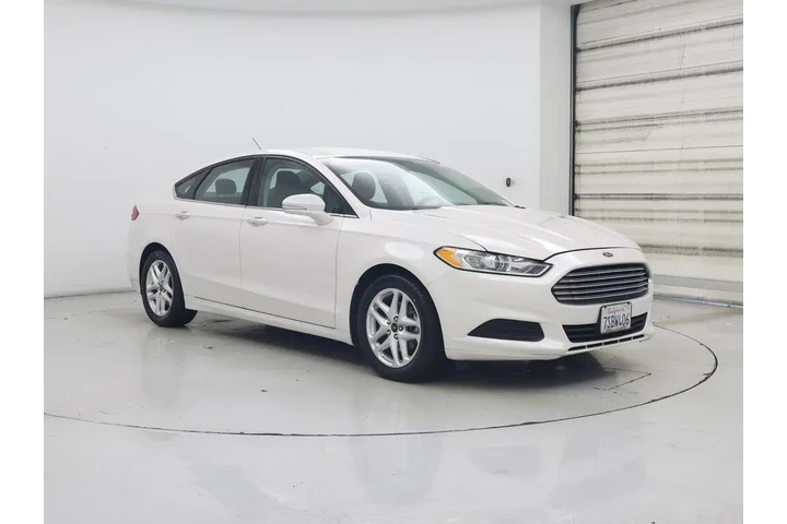 $13599 : Ford Fusion 2016 SE 4dr Seda image 1