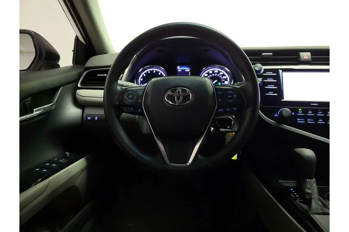 $18998 : Toyota Camry 2020 LE 4dr Sed image 10