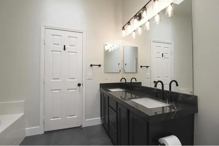 $1200 : 2 dormitorios y 2 baños image 8