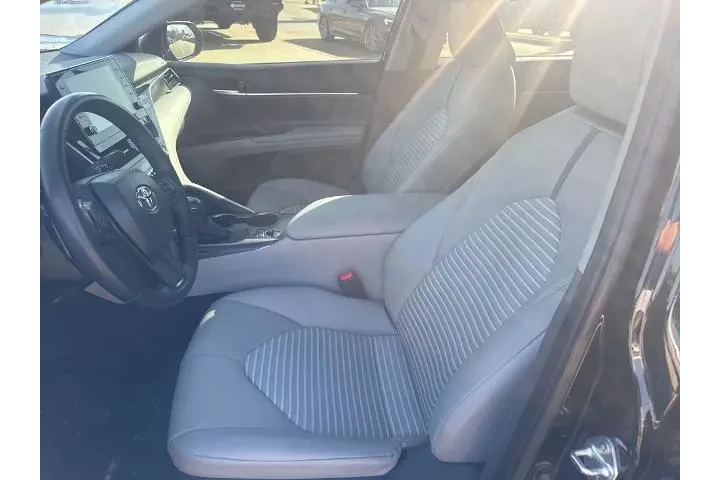 $27995 : Toyota Camry Hybrid 2024 SE image 9