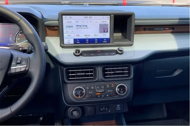 $30710 : Ford Maverick 2024 Lariat 4d image 7