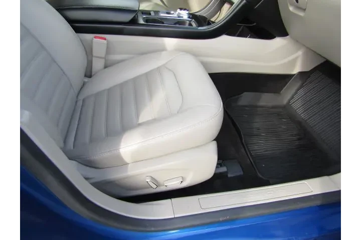 $15999 : Ford Fusion 2018 AWD SE 4dr image 8