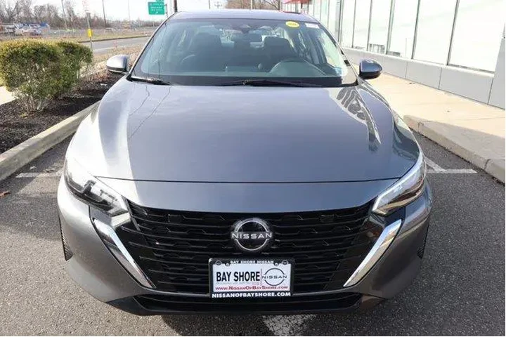 $18347 : Nissan Sentra 2025 S 4dr Sed image 5