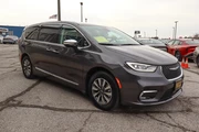 $31587 : 2023 Pacifica Hybrid Limited thumbnail