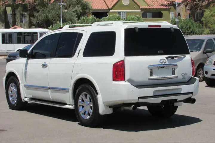 $8995 : 2006 QX56 image 6