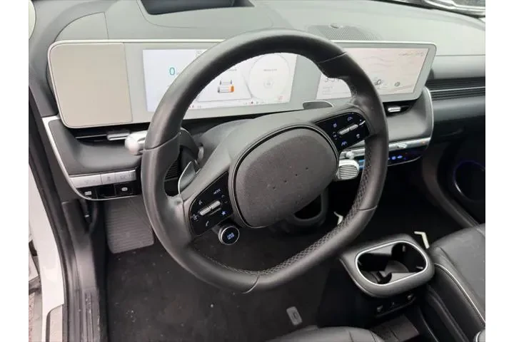$33766 : Hyundai IONIQ 5 2024 AWD Lim image 7