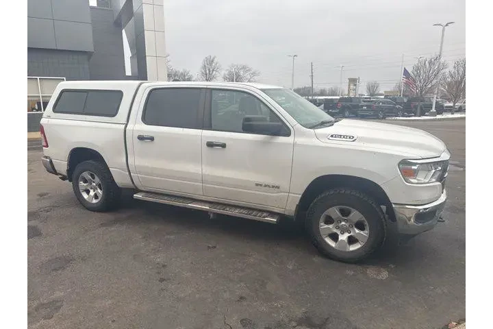 $23995 : Ram 1500 2020 4x4 Tradesman image 1