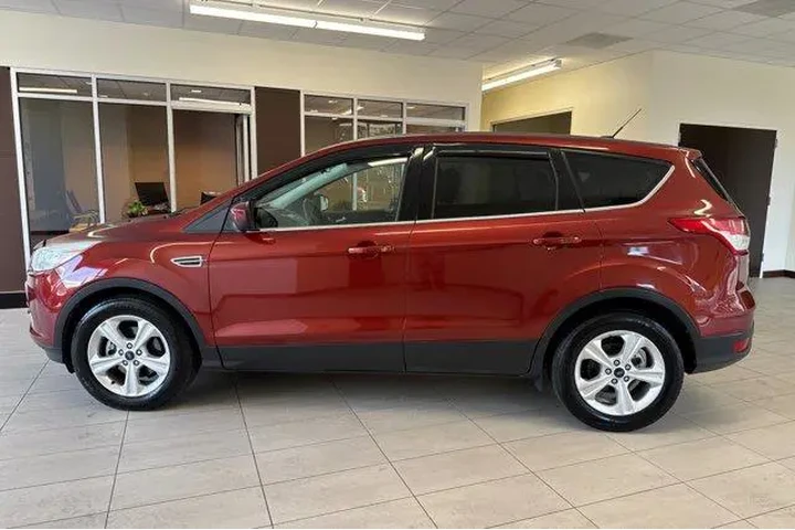 $10998 : Ford Escape 2016 SE 4dr SUV image 7