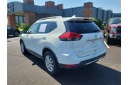 $8552 : Nissan Rogue 2017 AWD S 4dr thumbnail