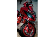 $5000 : Scooter Roja Personalizada thumbnail