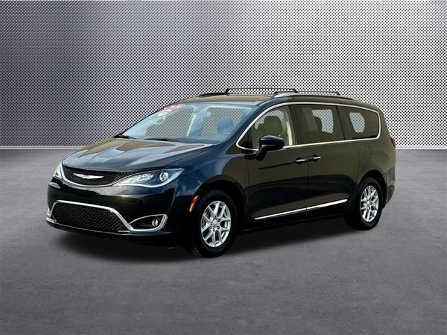 $20231 : 2020 Pacifica Touring L image 3