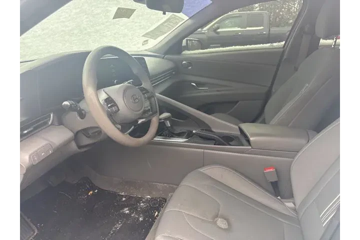 $13998 : Hyundai ELANTRA 2021 SEL 4dr image 7