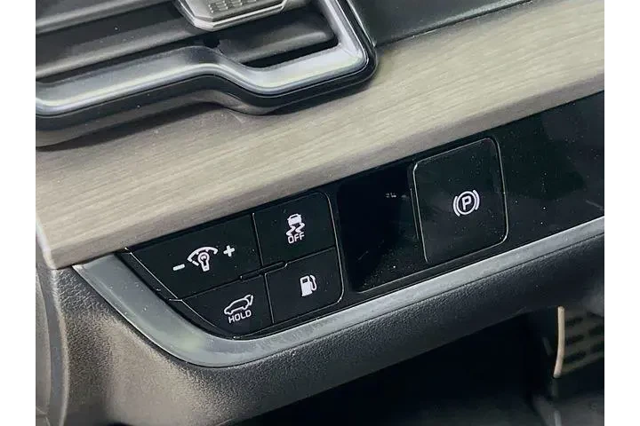 $29683 : Kia Sportage Plug-In Hybrid image 10