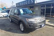 $18395 : 2018 Explorer XLT thumbnail