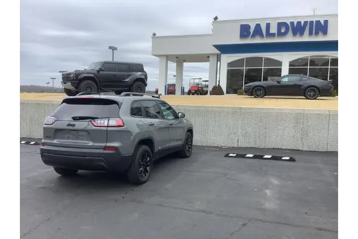 $23950 : Jeep Cherokee 2023 4x4 Altit image 7