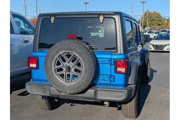 $37985 : Jeep Wrangler 2024 4x4 Sport image 5