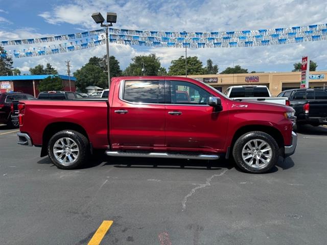 $40299 : 2019 Silverado 1500 4WD Crew image 4