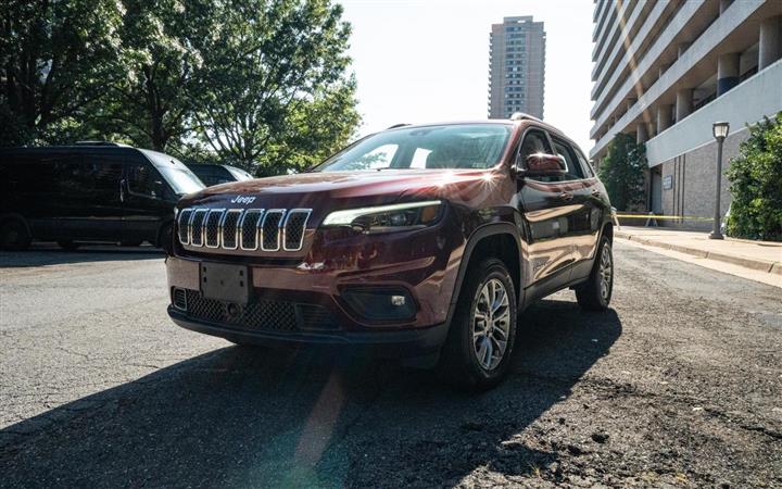 $24000 : 2021 JEEP CHEROKEE image 8