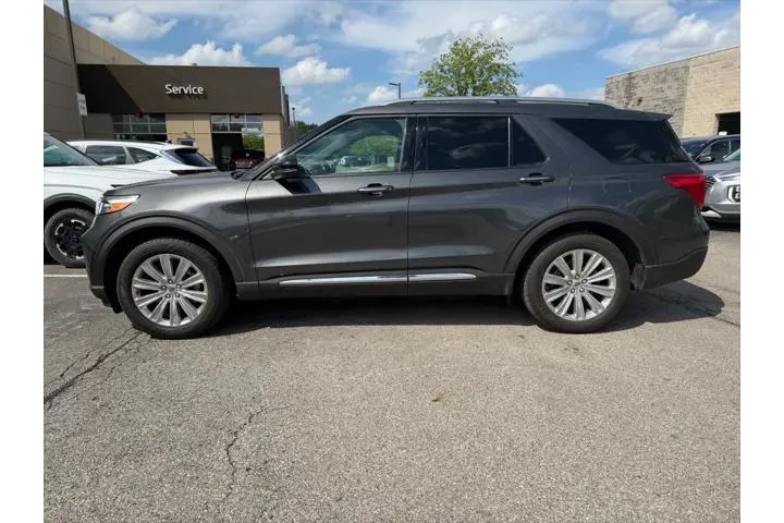 $26366 : Ford Explorer 2020 AWD Limit image 1