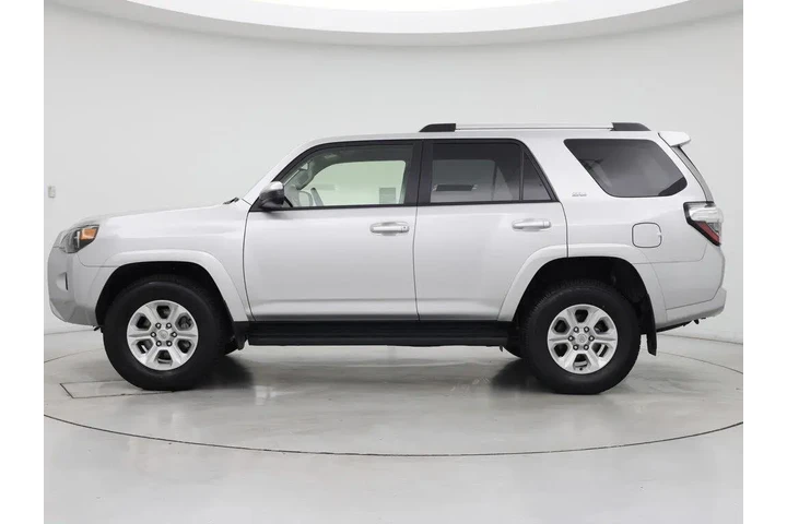 $37998 : Toyota 4Runner 2024 4x4 SR5 image 3