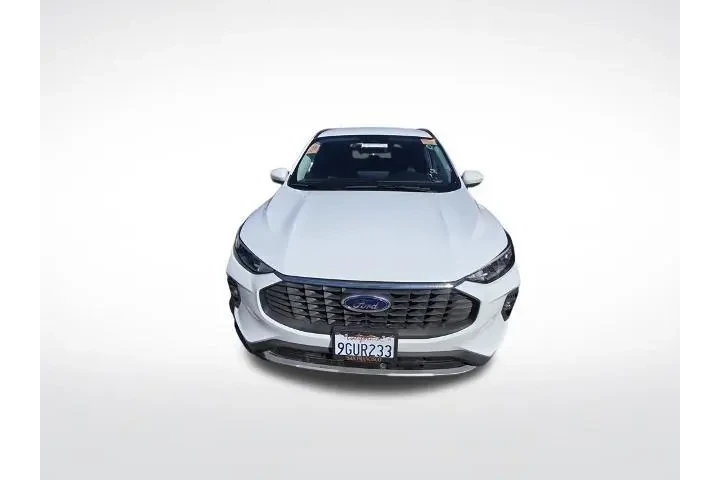 $27000 : Ford Escape Plug-In Hybrid 2 image 4