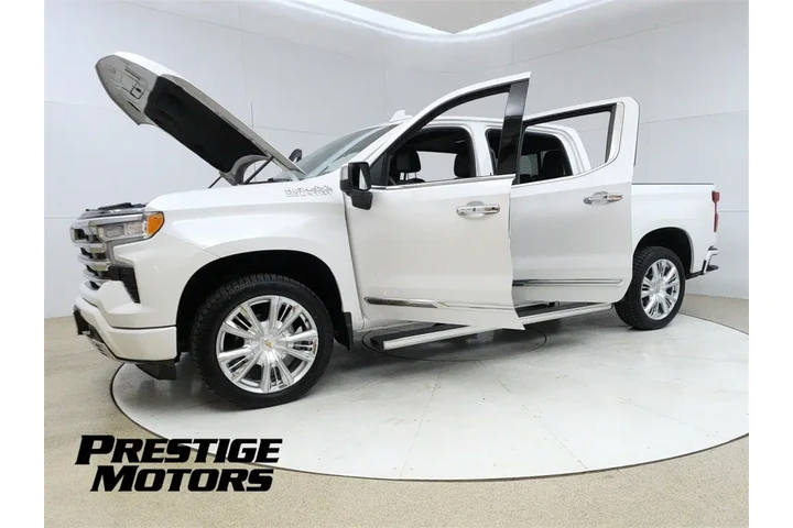 $43999 : 2022 Silverado 1500 High Coun image 10