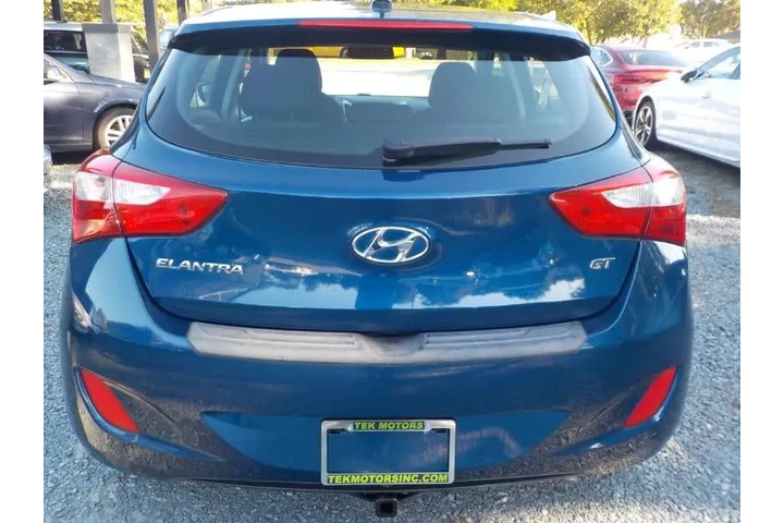 $7981 : 2016 Elantra GT 2.0L 6A image 4