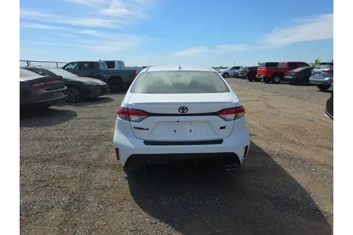 $29900 : Toyota Corolla 2026 SE 4dr S image 5