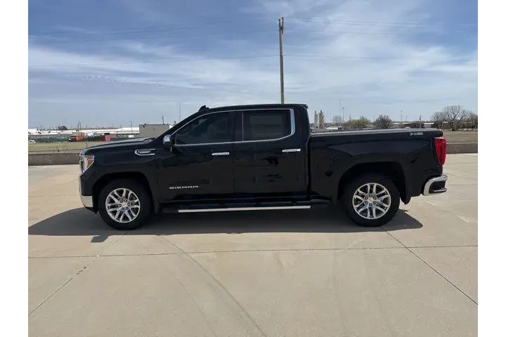 $35740 : GMC Sierra 1500 2021 4x4 SLT image 8