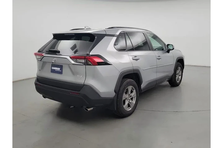$32998 : Toyota RAV4 2025 AWD XLE 4dr image 5