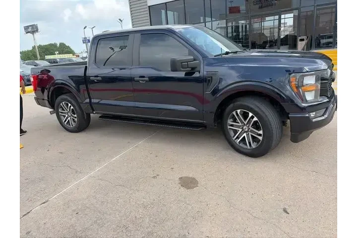 $36393 : Ford F-150 2023 4x2 XL 4dr S image 9