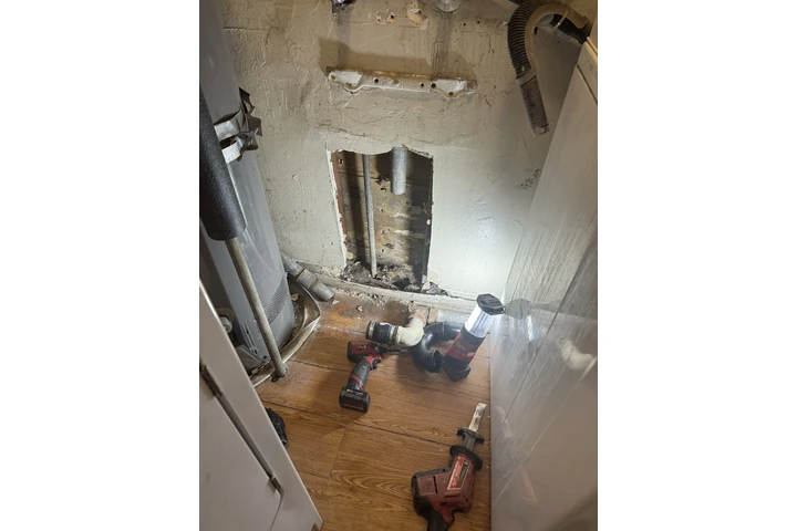 Antonio plumbing 24/7 image 3