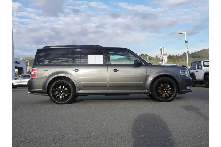 $14458 : Ford Flex 2018 SEL 4dr Cross image 3