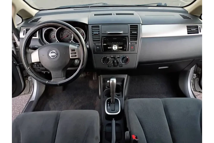 $3600 : 2010 VERSA S image 8