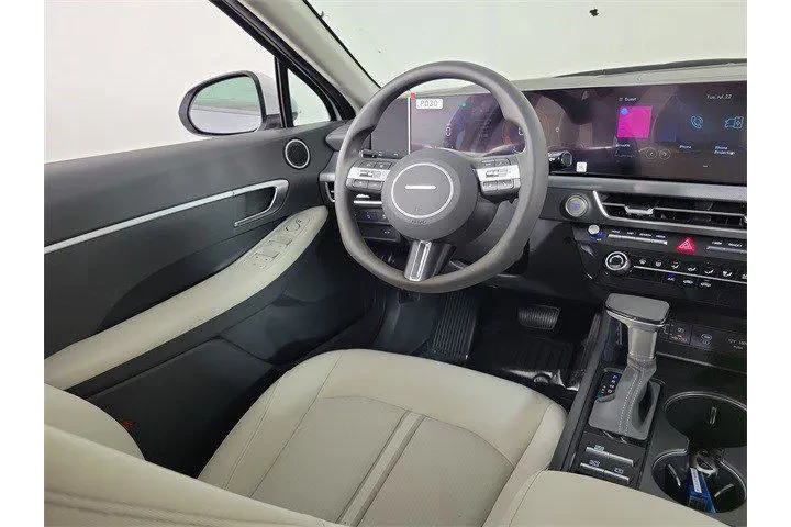$28069 : Hyundai SONATA 2025 SE 4dr S image 5