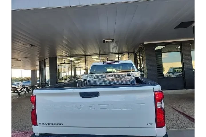 $37060 : Chevrolet Silverado 3500HD 2 image 4